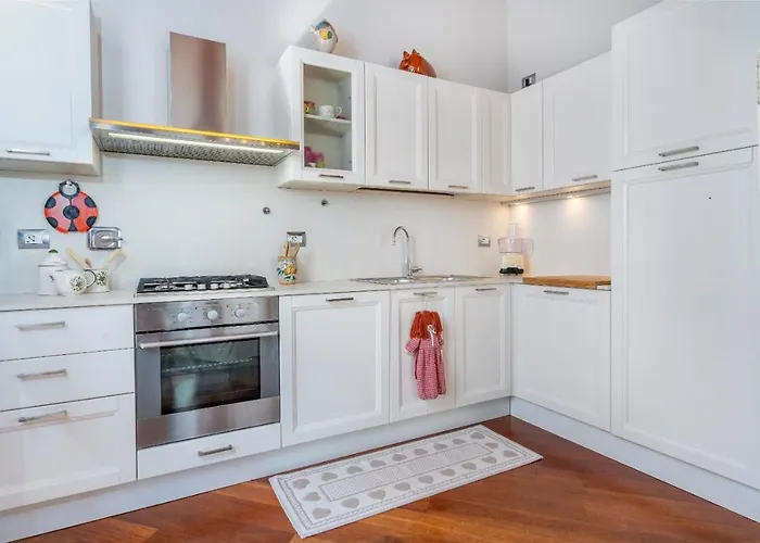 Da Dede Cozy Apt With Terrace And Private Parking!