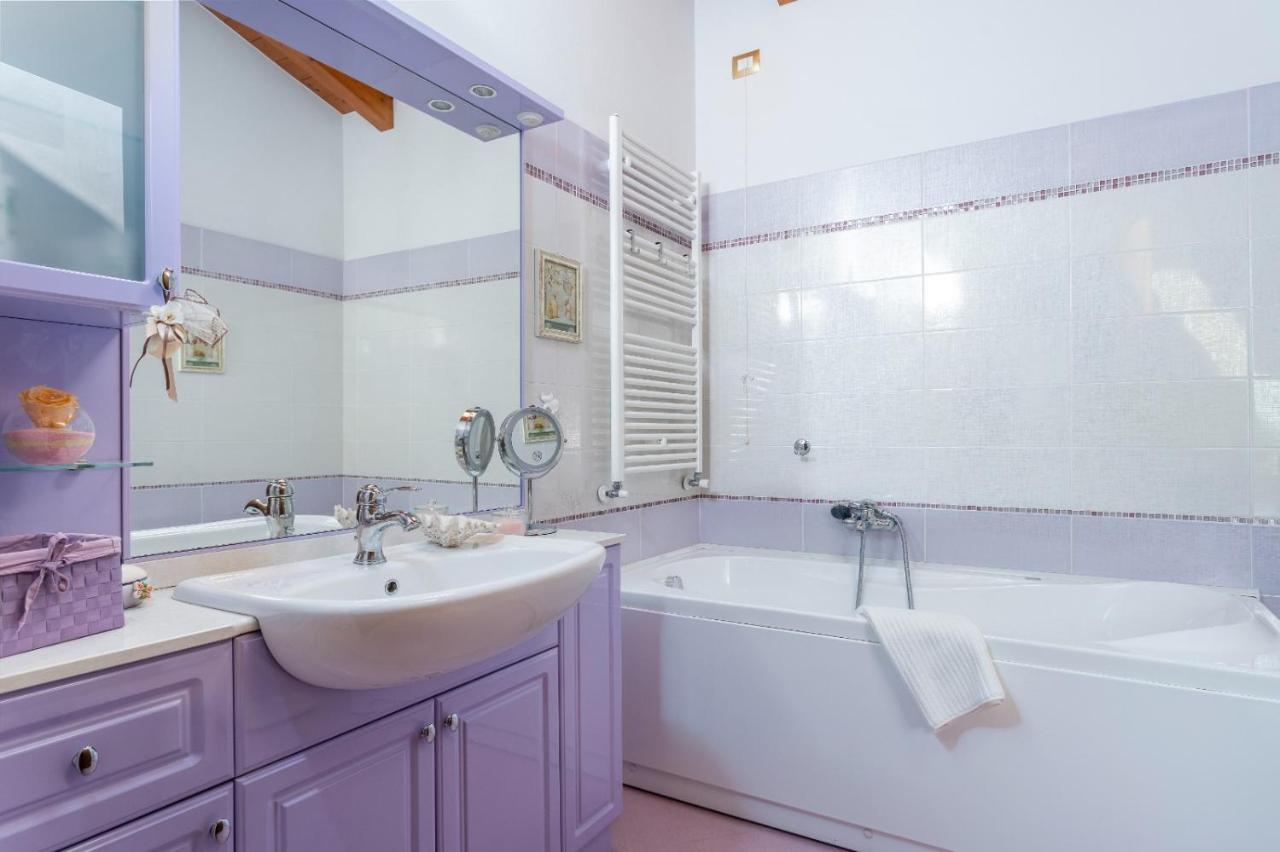 Da Dede Cozy With Terrace And Private Parking! Apartment *